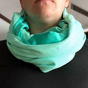 lululemon vinyasa scarf
